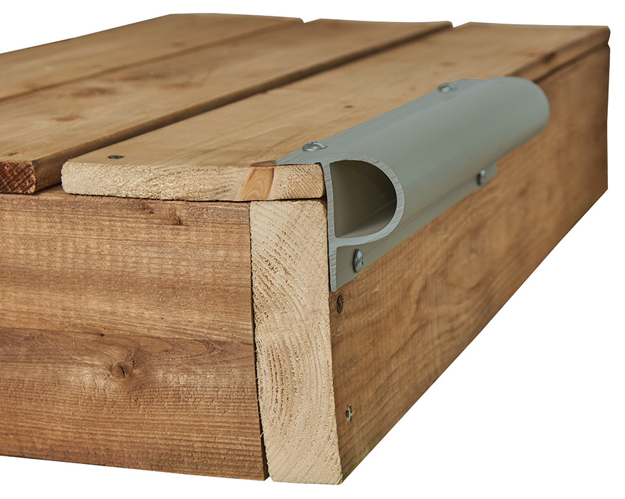 Small P Profile in grey, installed